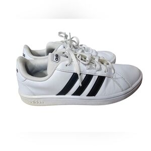 Adidas Advantage Base Sneakers White Black Stripes EE7968 Women’s Size 7